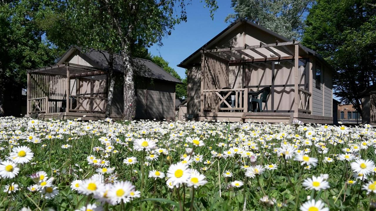 Camping Onlycamp Tours Val De Loire Saint-Avertin Eksteriør bilde
