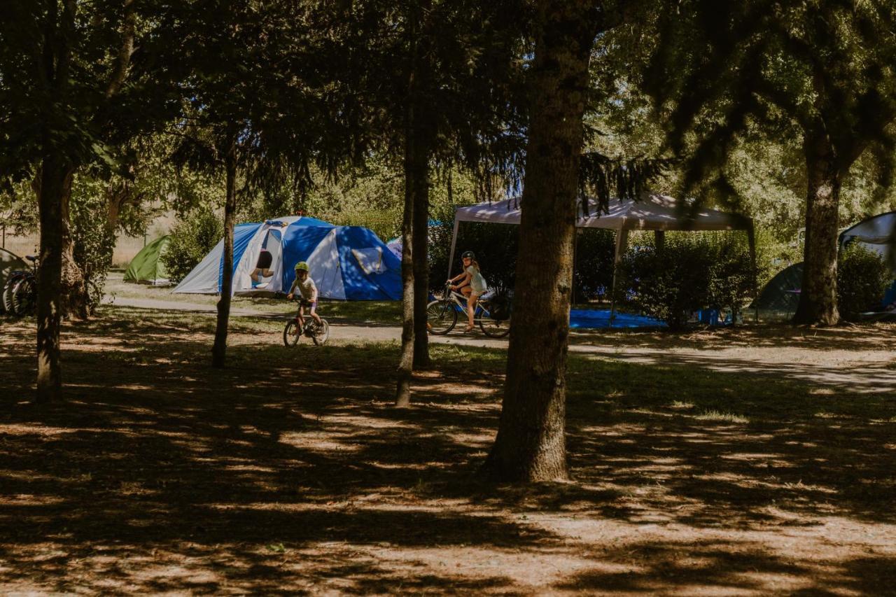 Camping Onlycamp Tours Val De Loire Saint-Avertin Eksteriør bilde